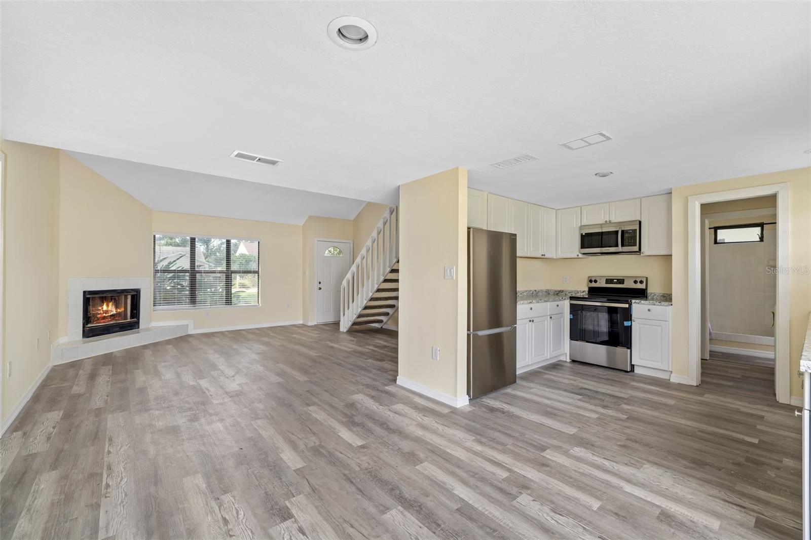 2004 WOOD HOLLOW PL — photo 11
