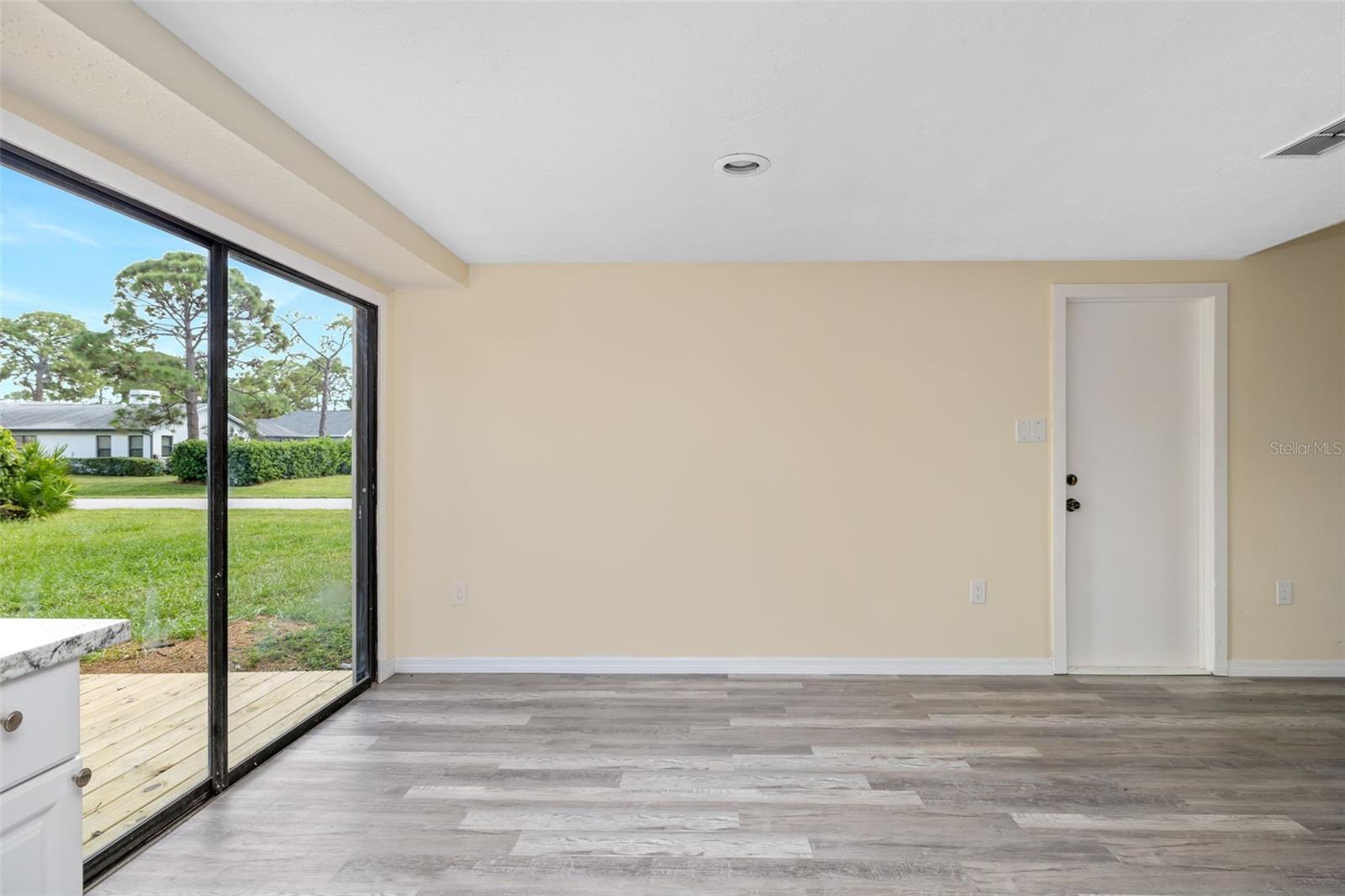 2004 WOOD HOLLOW PL — photo 15