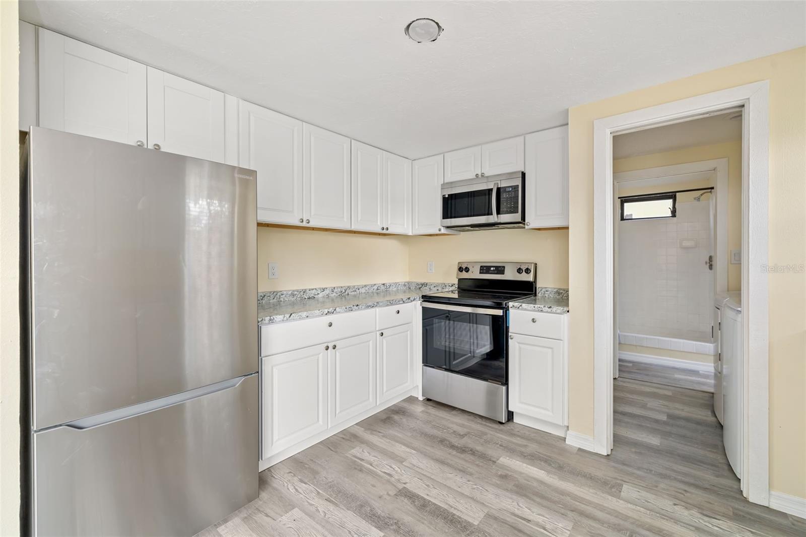 2004 WOOD HOLLOW PL — photo 14