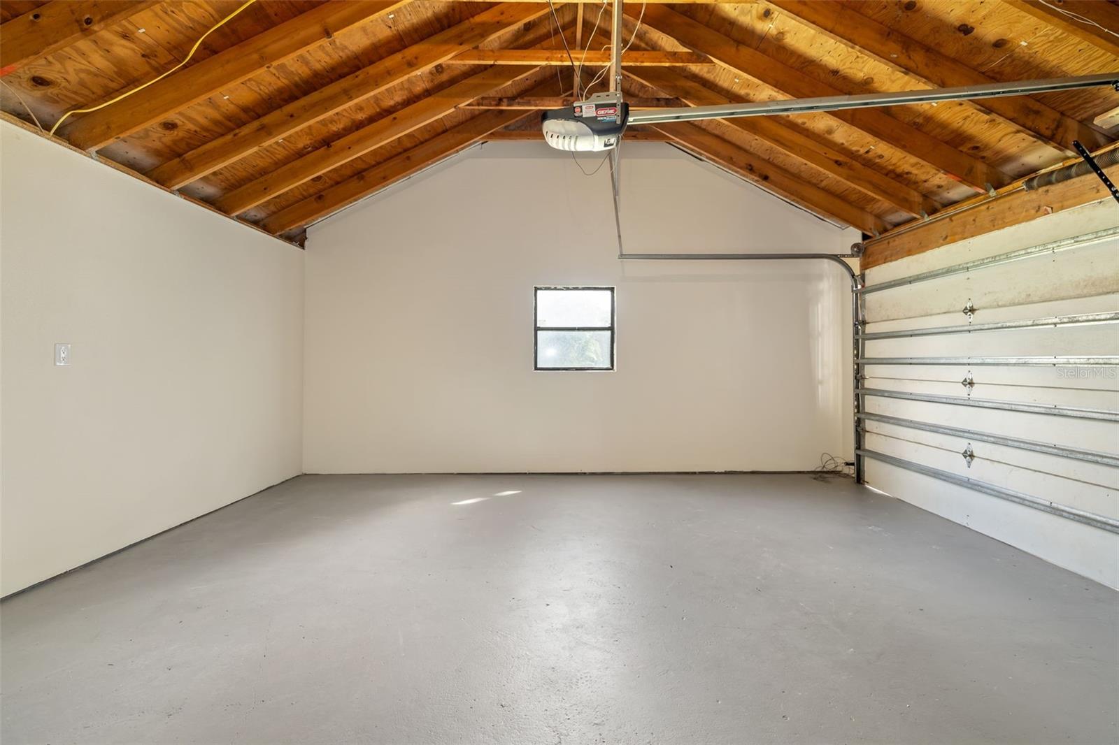 2004 WOOD HOLLOW PL — photo 31