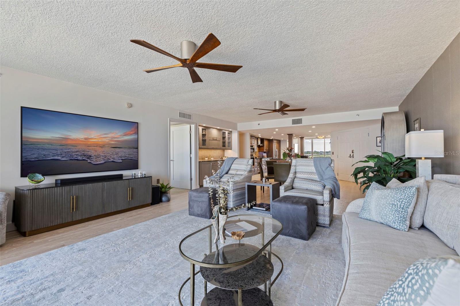 19616 GULF BLVD #302 — photo 9