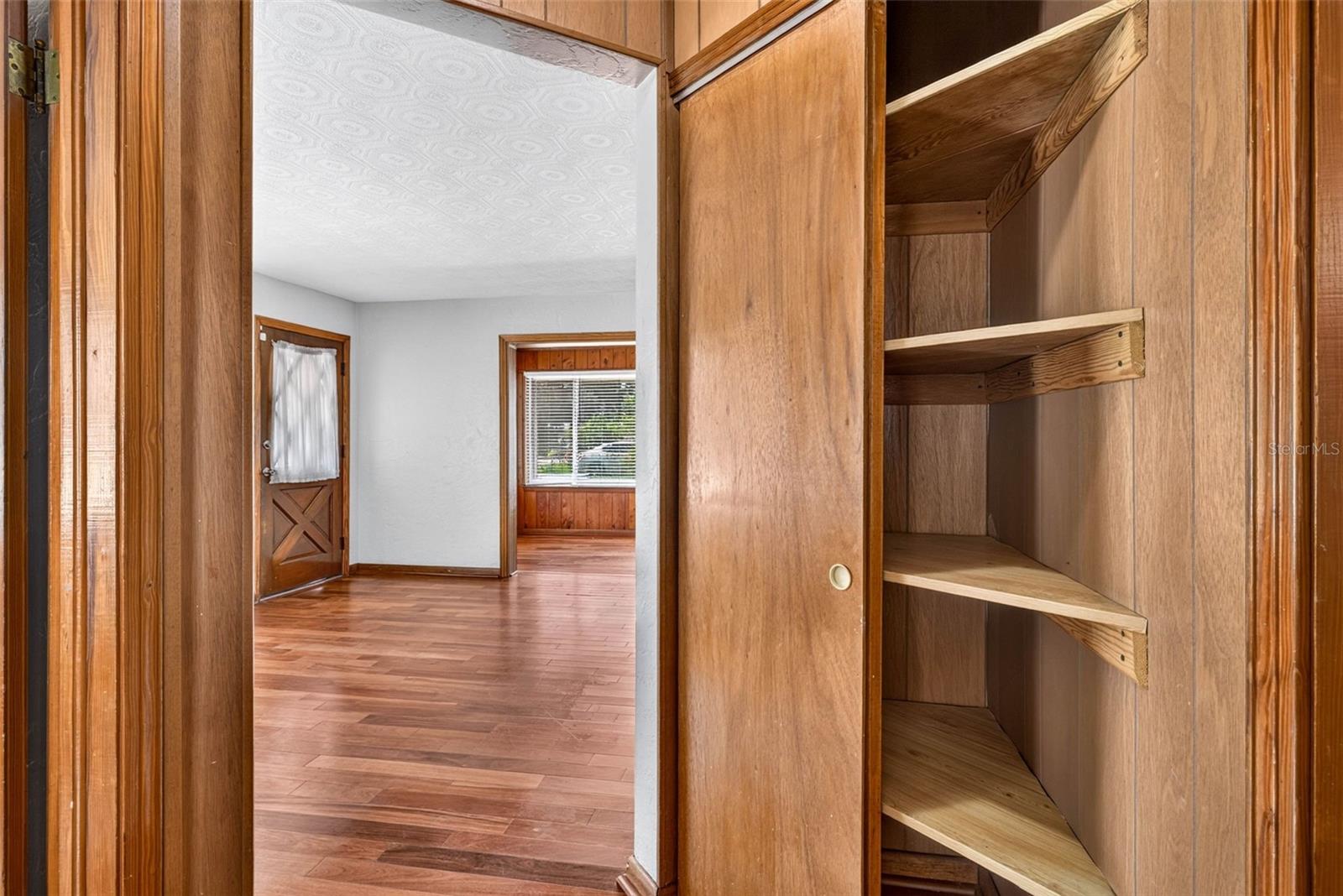 9522 N ASHLEY ST — photo 19