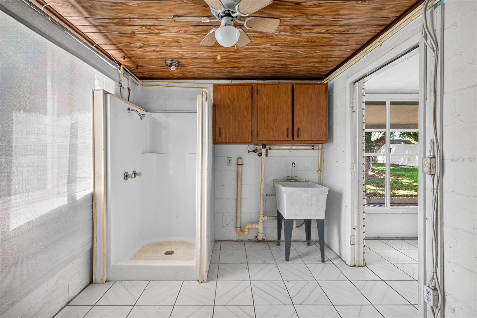 9522 N ASHLEY ST — photo 30