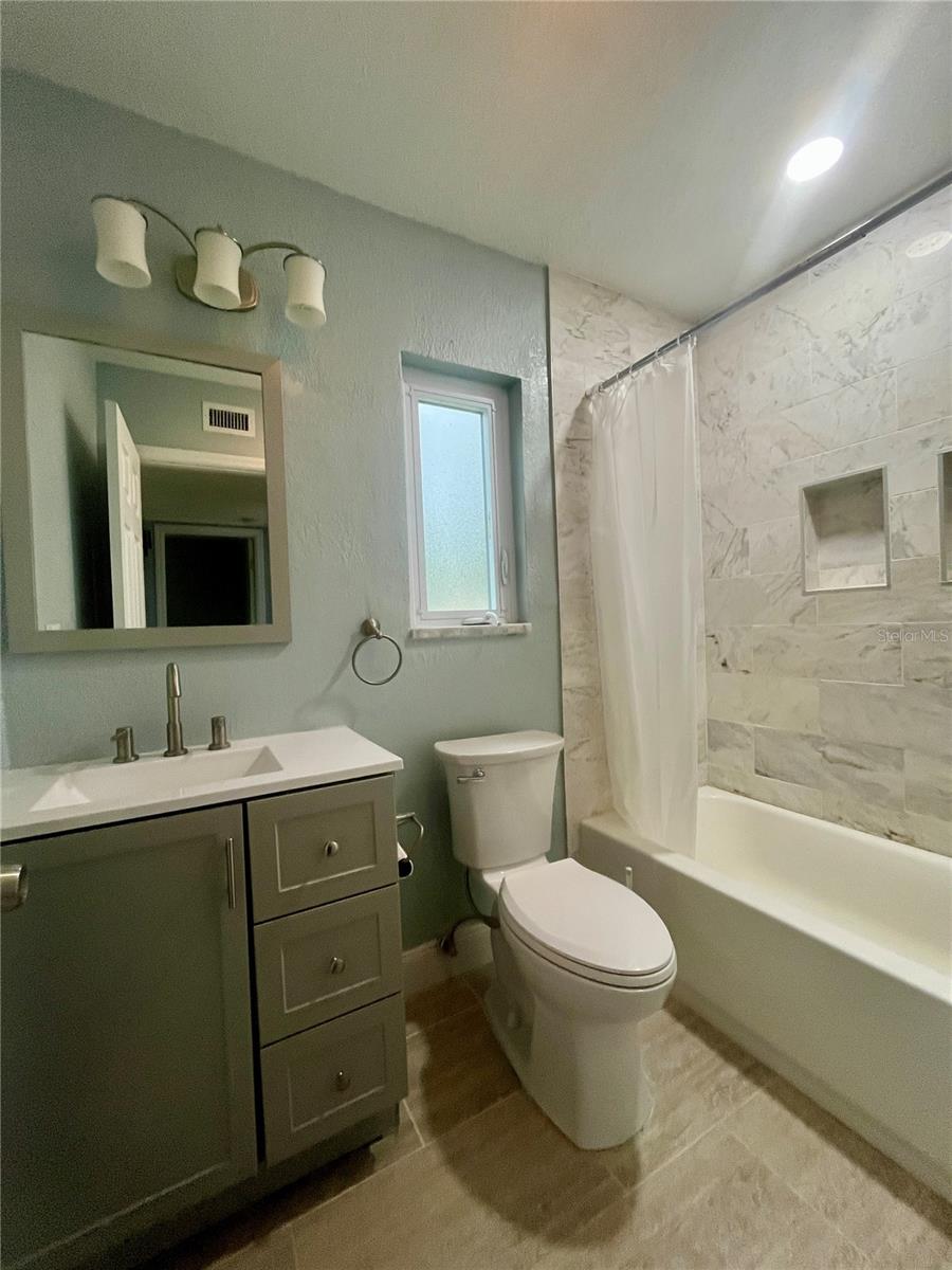 8330 WAVERLY RD N — photo 20