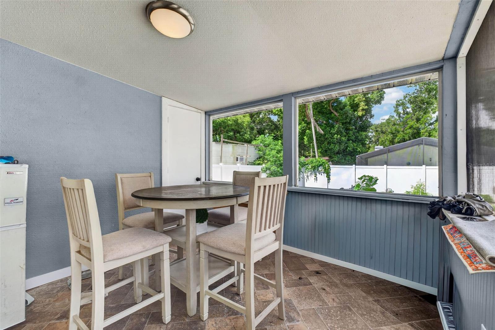 8114 N EDISON AVE — photo 37