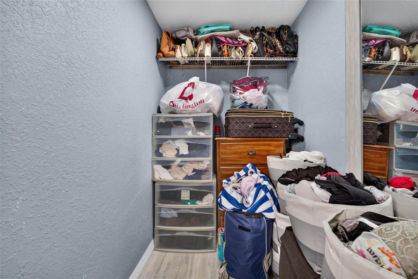 8114 N EDISON AVE — photo 30