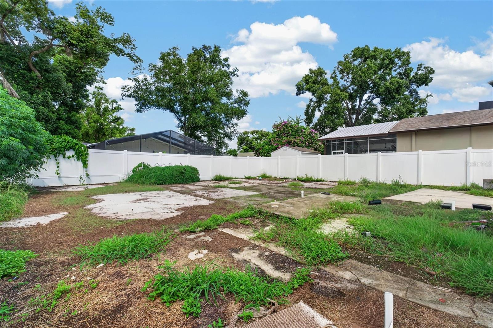 8114 N EDISON AVE — photo 53