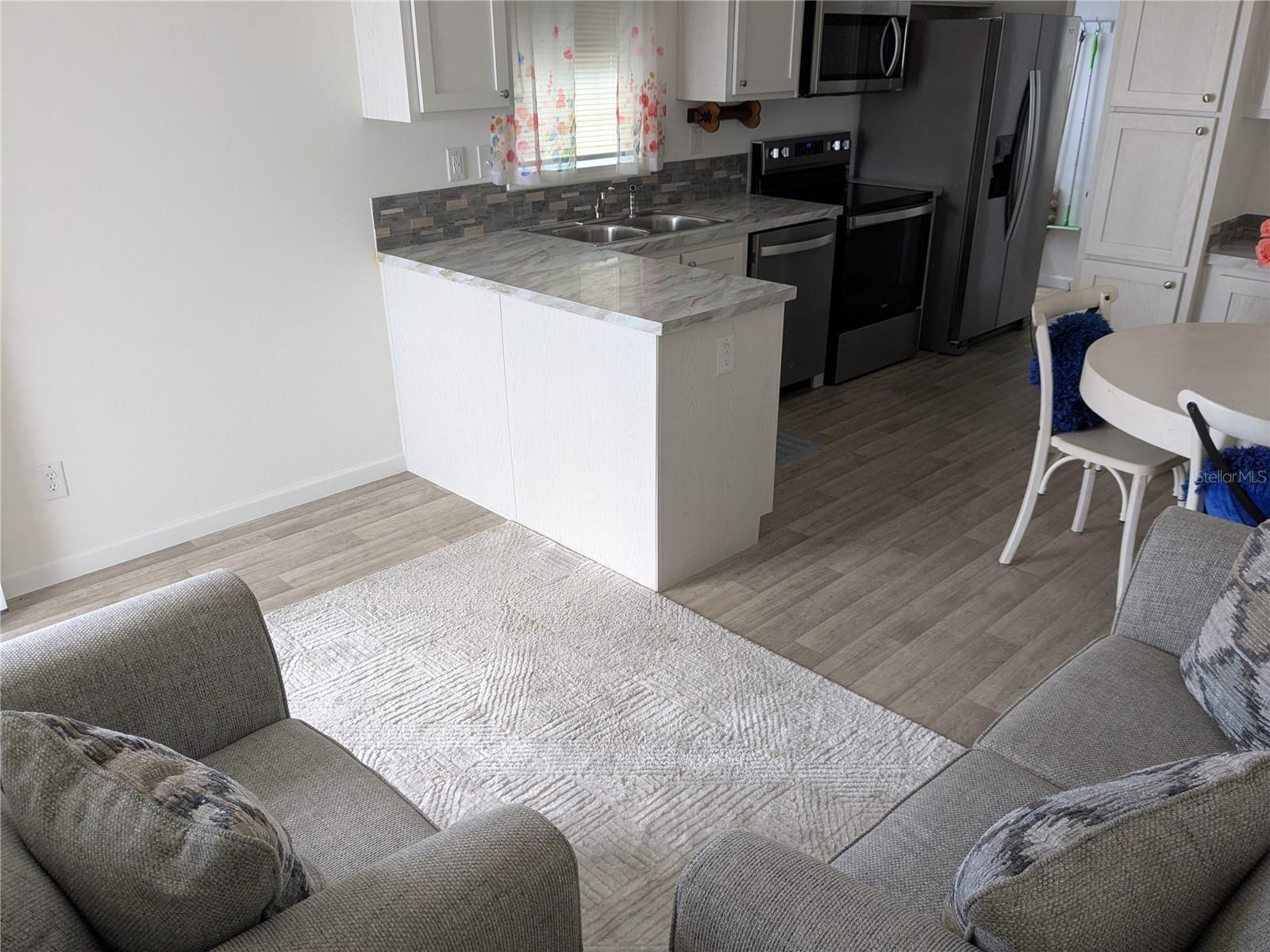 10354 SMOOTH WATER DR #278 — photo 8