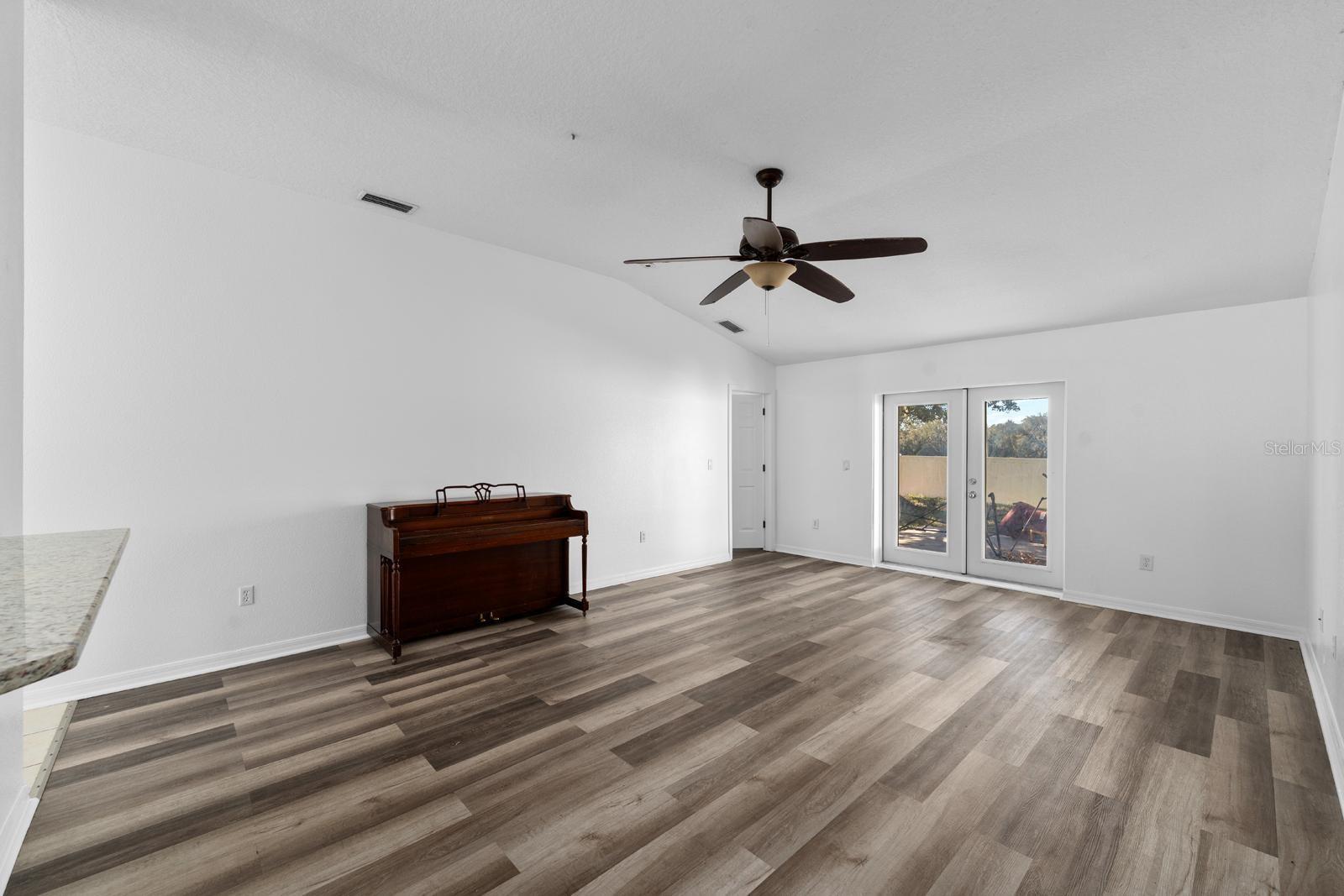 3609 TRAPNELL GROVE LOOP — photo 4