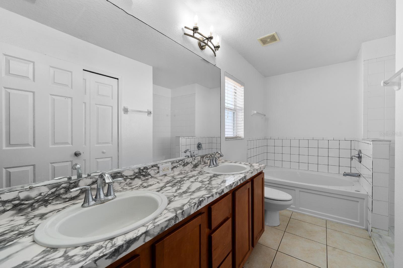 3609 TRAPNELL GROVE LOOP — photo 8