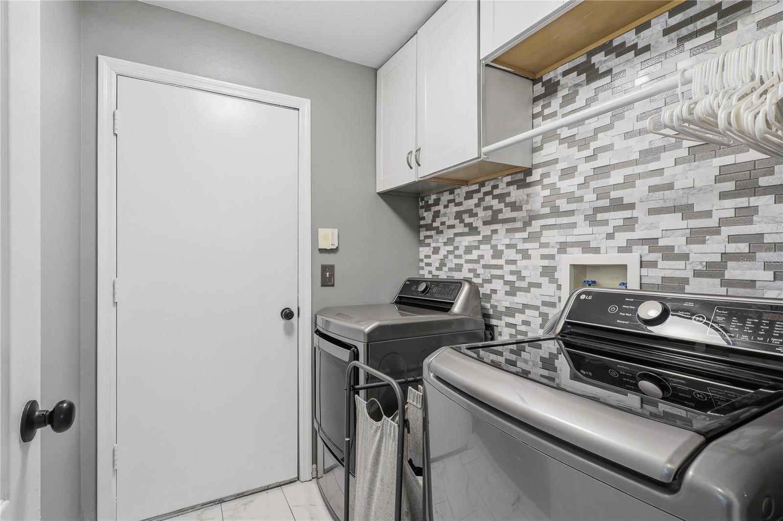 630 TUSCANNY ST — photo 18