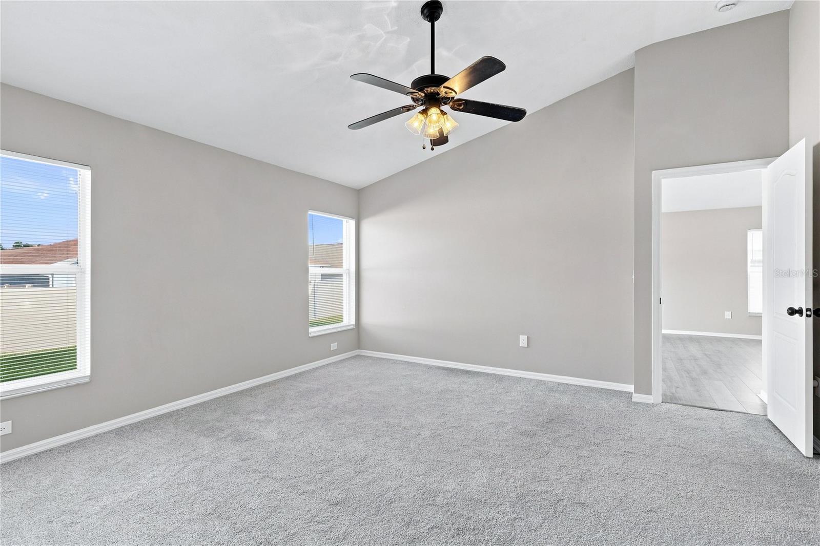 630 TUSCANNY ST — photo 20