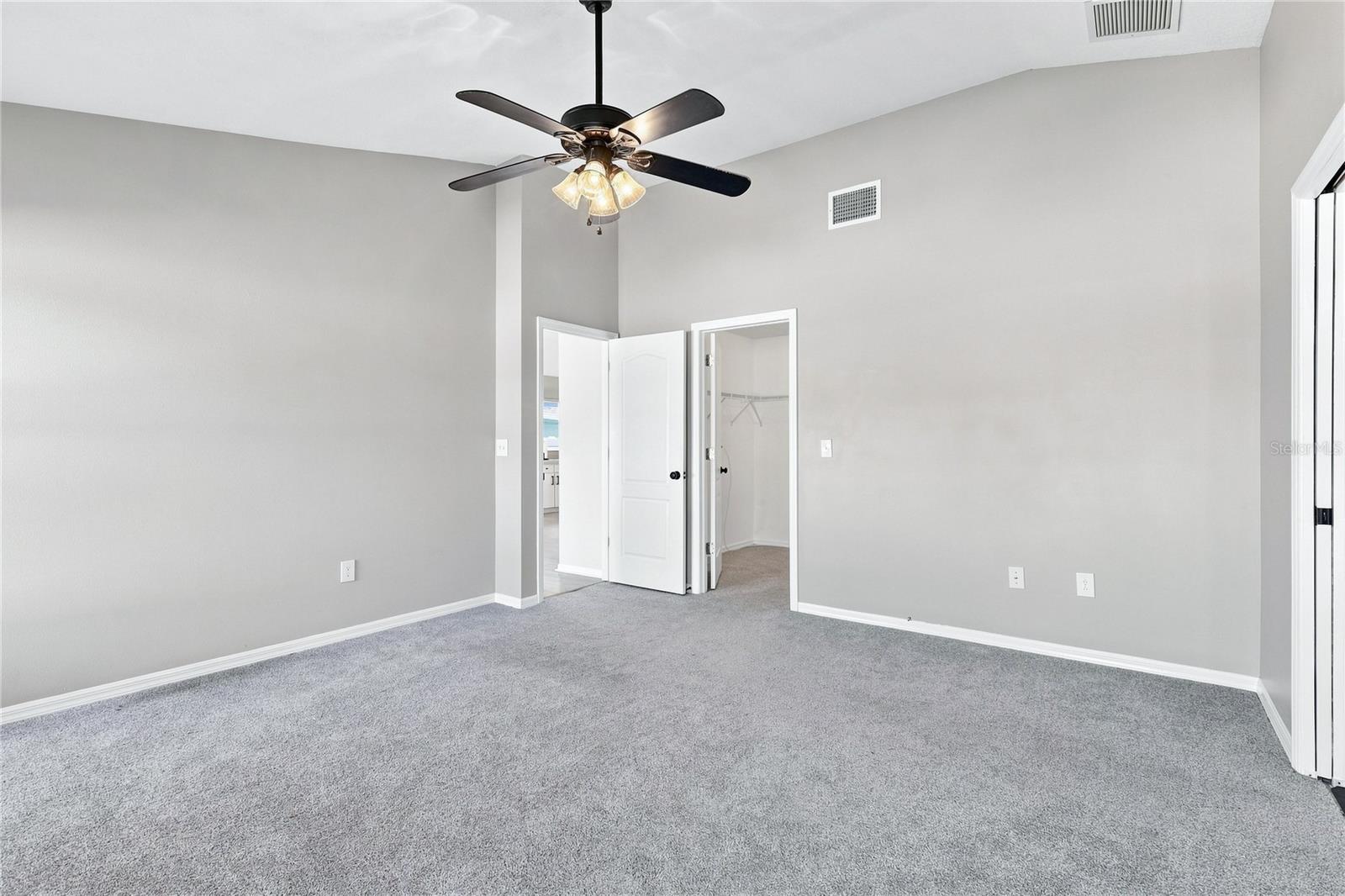 630 TUSCANNY ST — photo 23