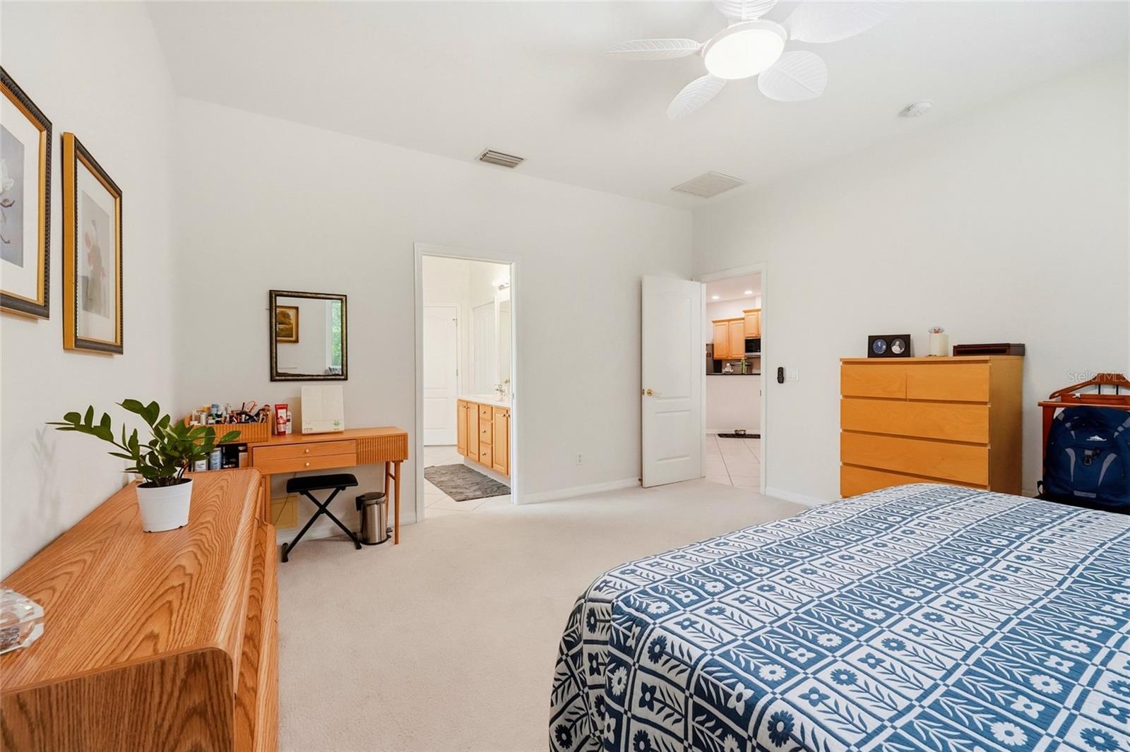 412 GOLDEN HARBOUR TRL — photo 31