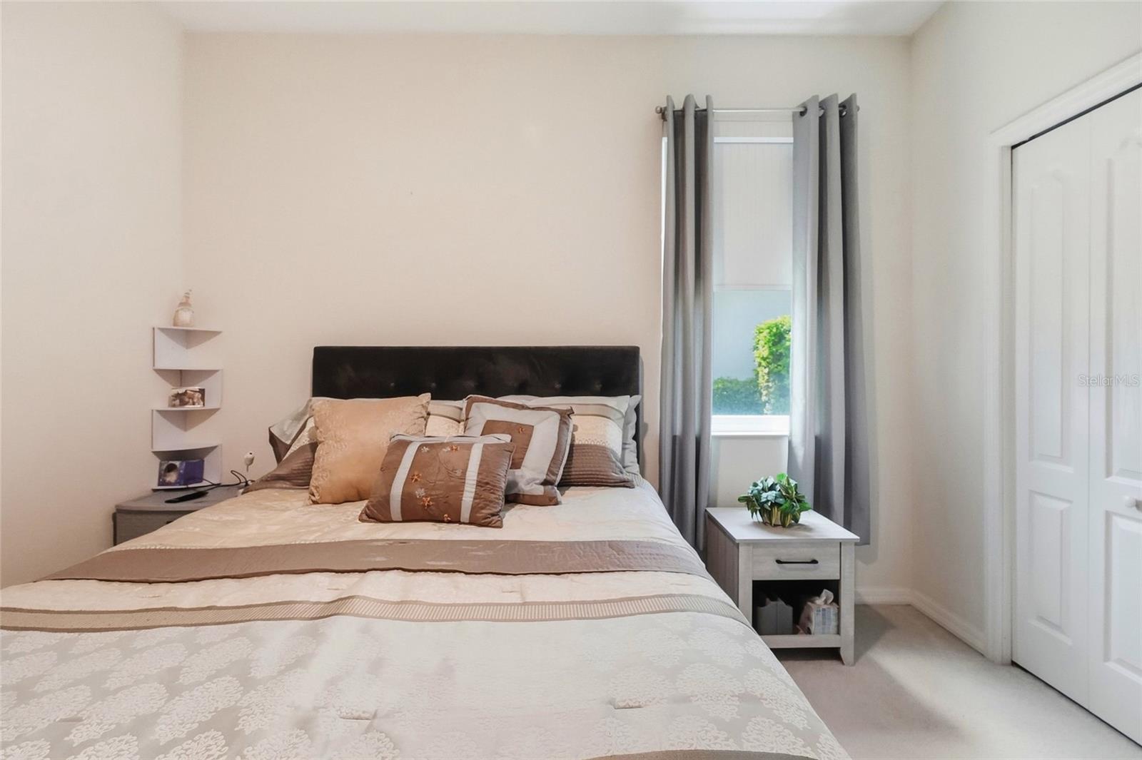 412 GOLDEN HARBOUR TRL — photo 39