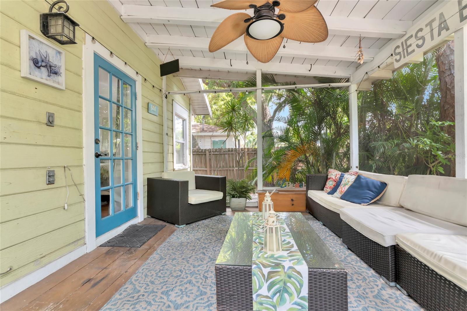 1712 SIESTA DR — photo 18