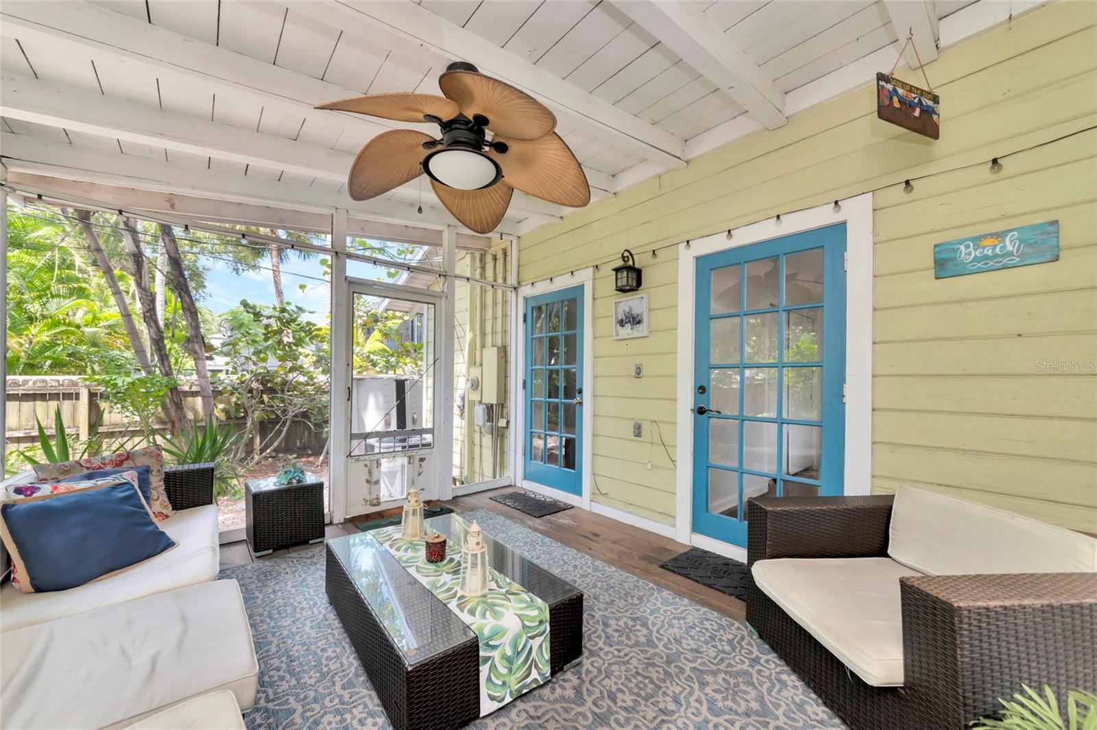 1712 SIESTA DR — photo 14