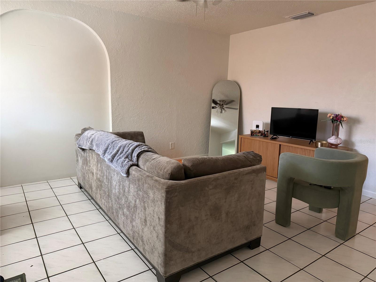420 MAPLE WAY — photo 2