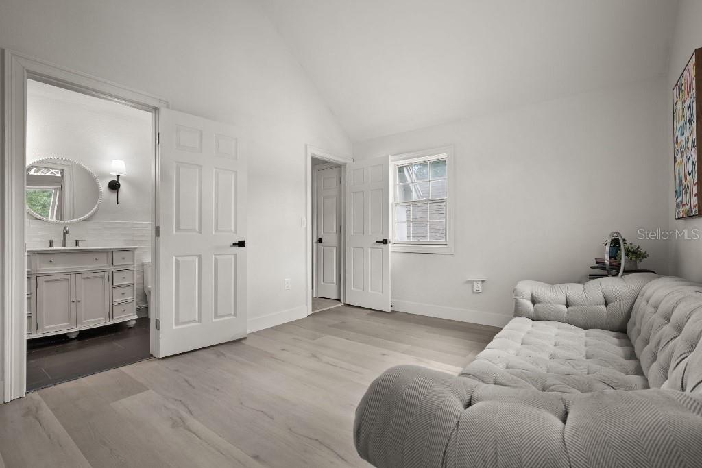 2844 LUCE DR N — photo 28