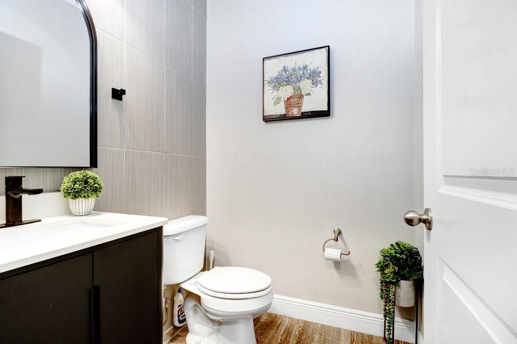 2480 BARTOLO DR — photo 8