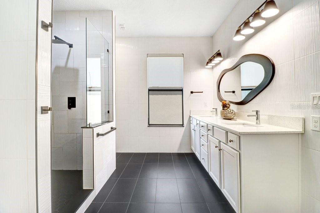 2480 BARTOLO DR — photo 21