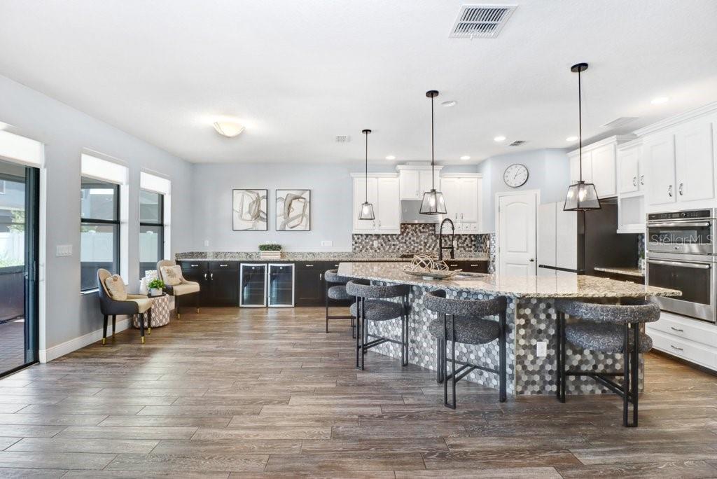 2480 BARTOLO DR — photo 11