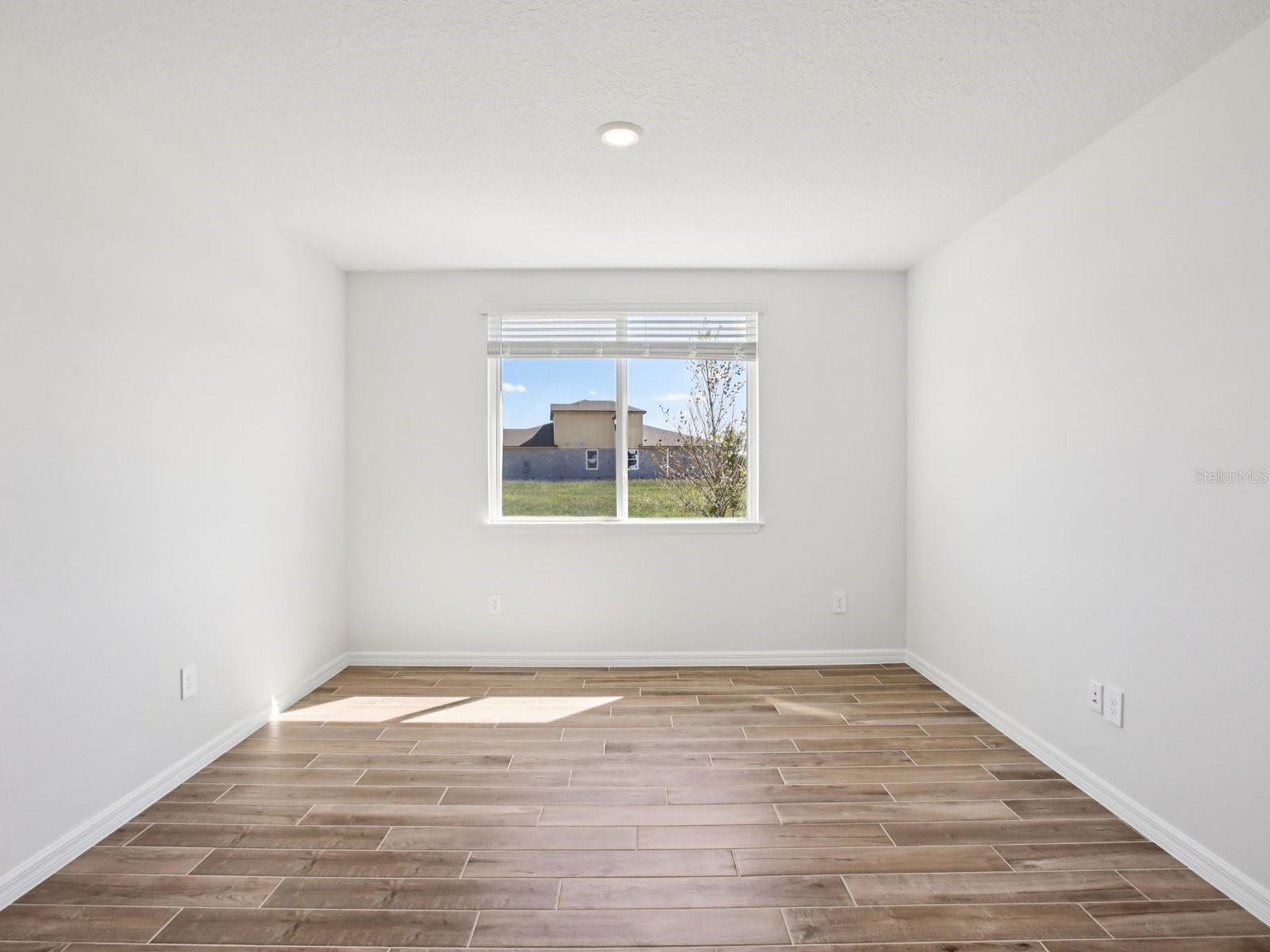 1681 DRAUGHTON DR — photo 7
