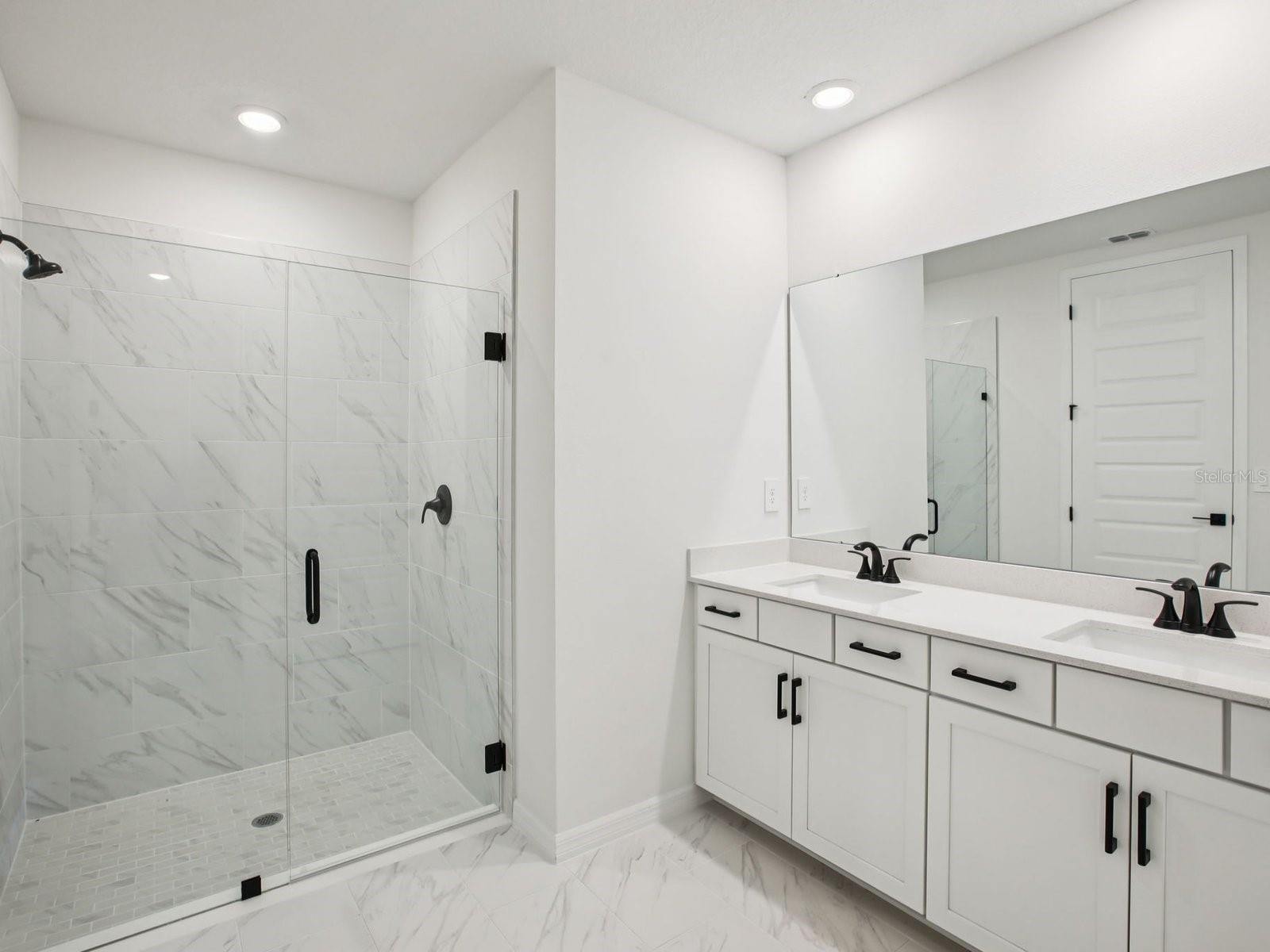 1681 DRAUGHTON DR — photo 10