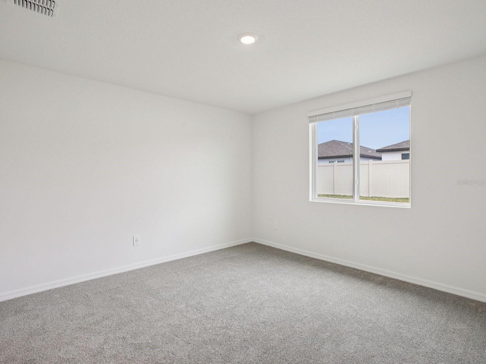 1556 BREKEY WAY — photo 7