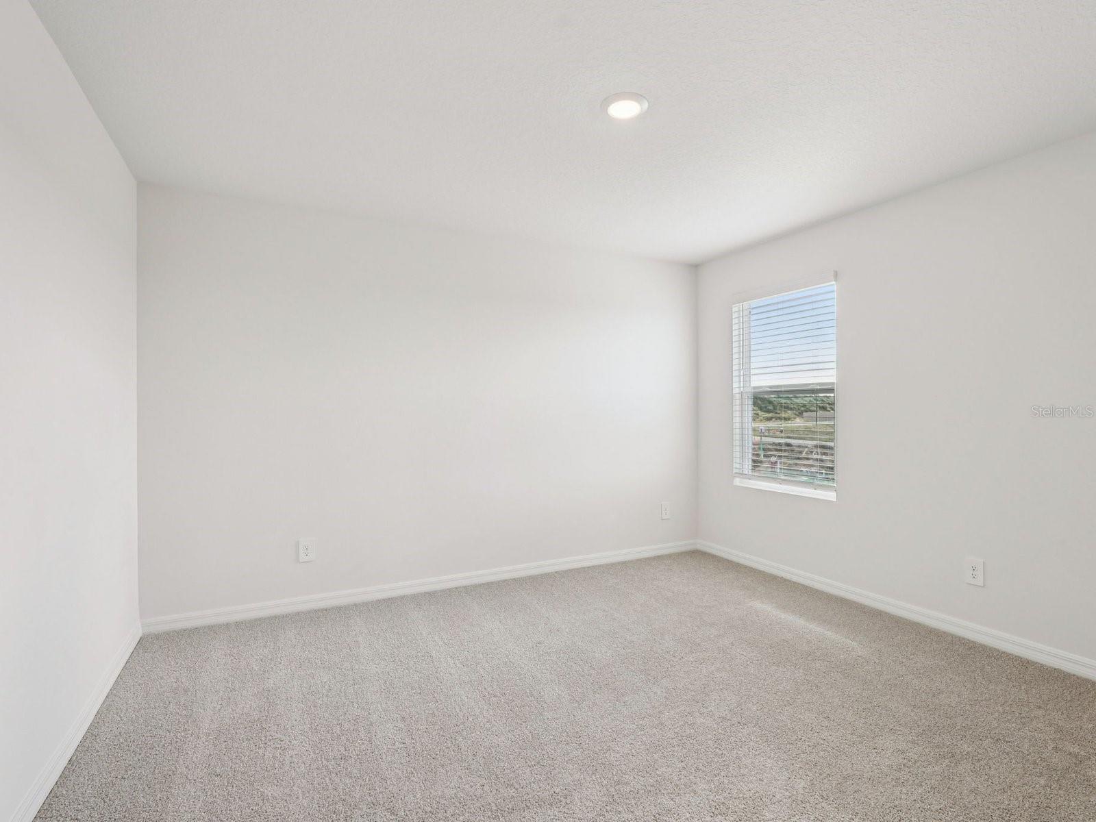 1548 BREKEY WAY — photo 9