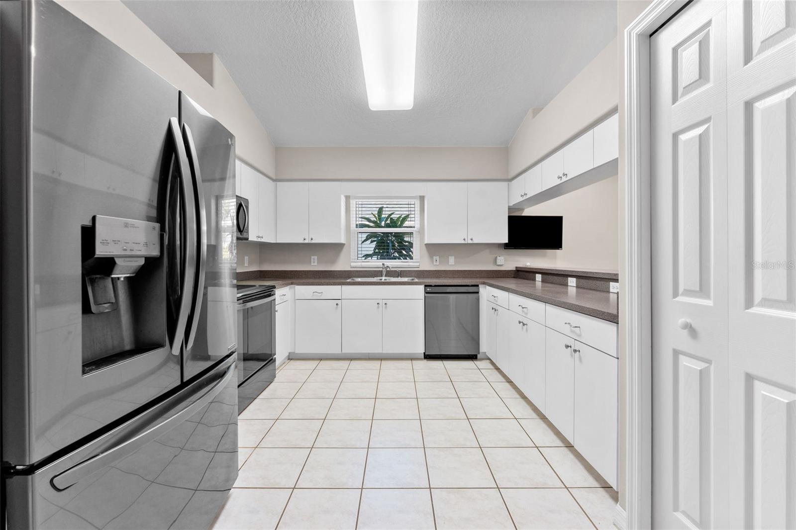 3313 W MARCUM ST — photo 12