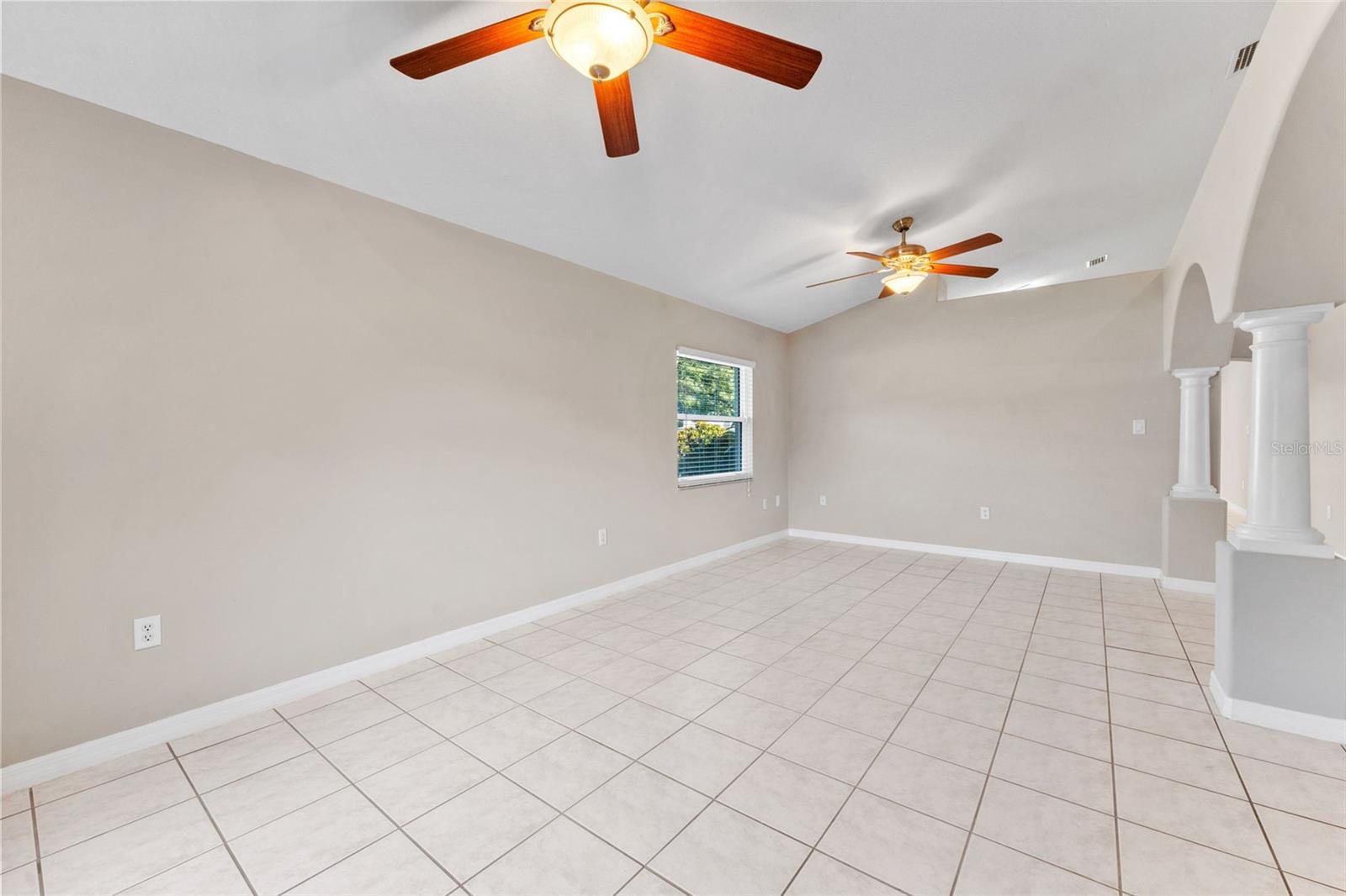 3313 W MARCUM ST — photo 8