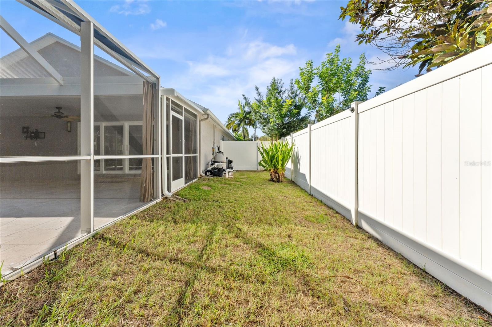 3313 W MARCUM ST — photo 55