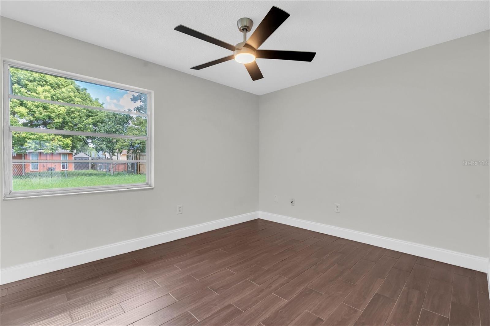 7645 ARLIGHT DR — photo 17