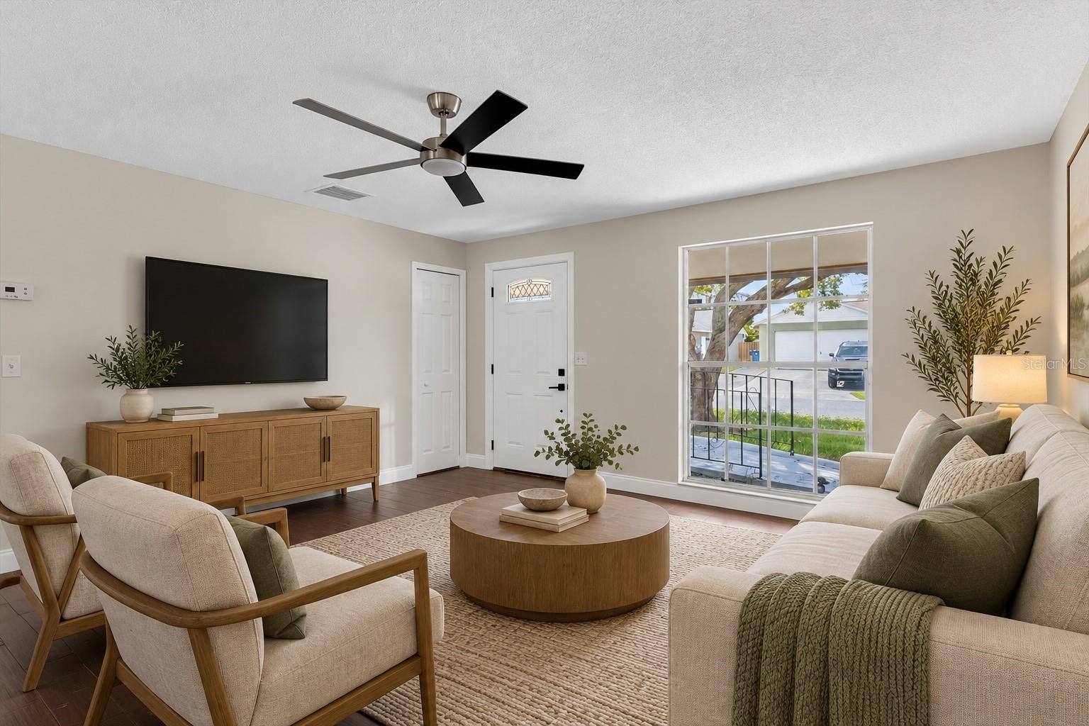 7645 ARLIGHT DR — photo 6