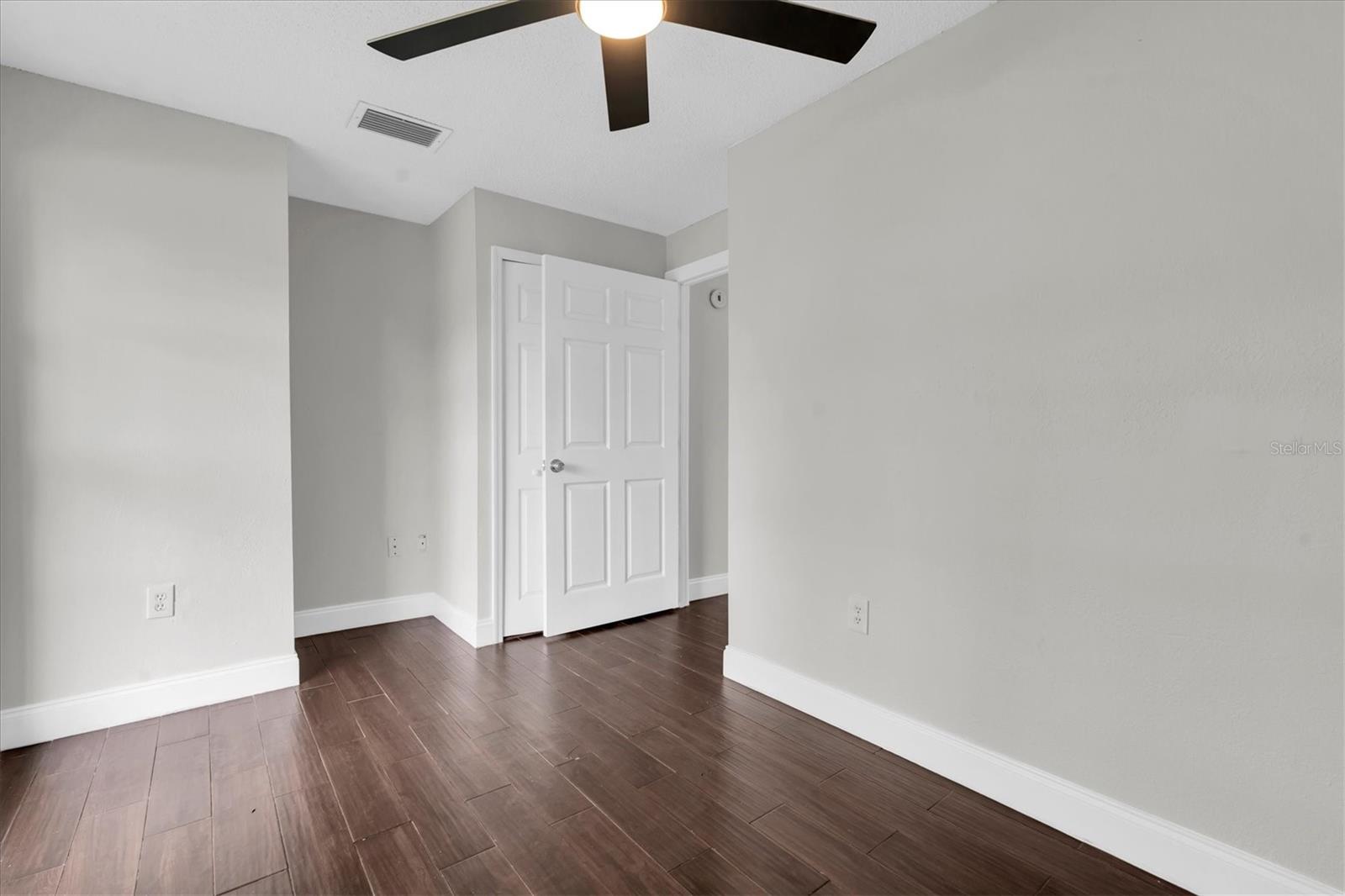 7645 ARLIGHT DR — photo 22