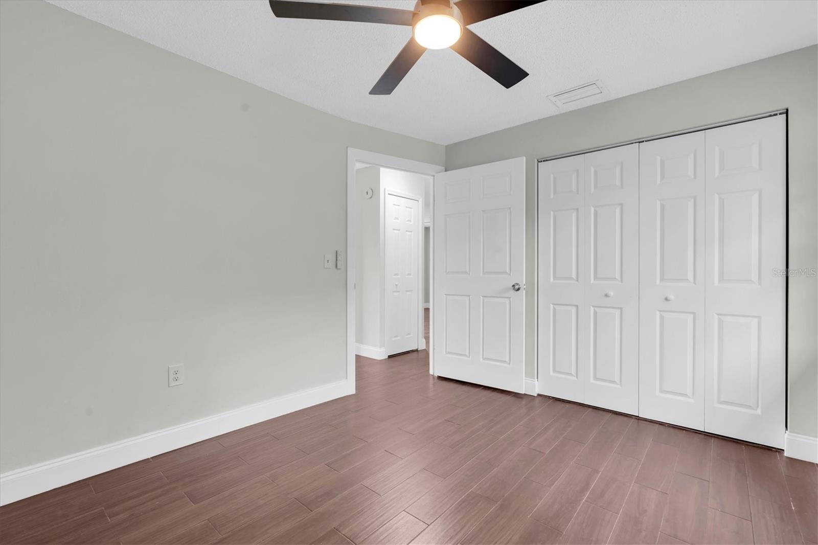 7645 ARLIGHT DR — photo 18