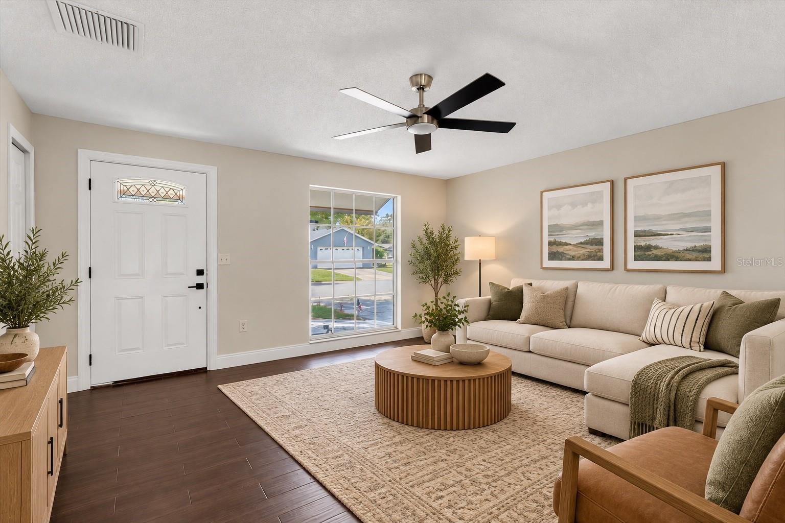 7645 ARLIGHT DR — photo 4