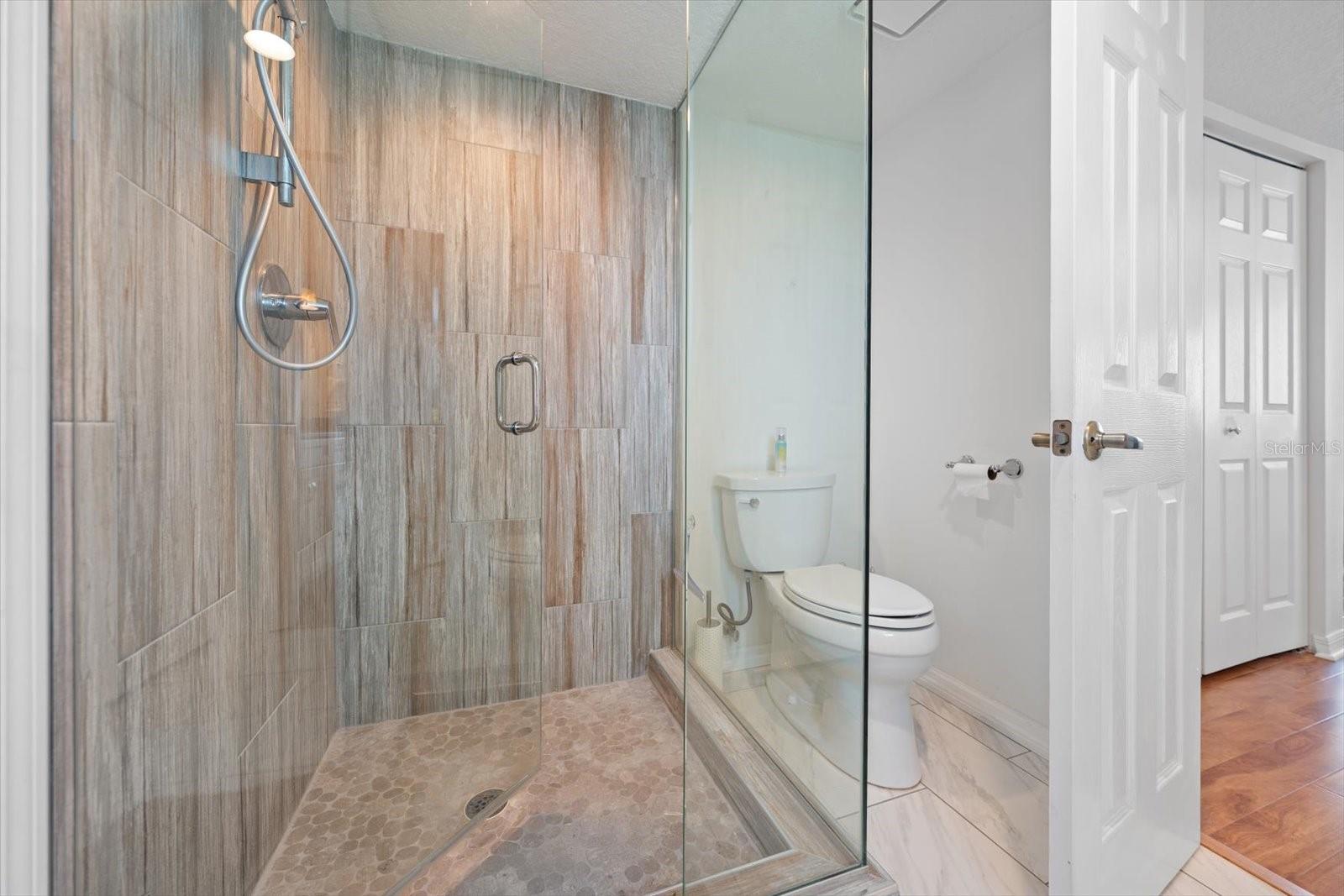 301 ISLAND WAY #E — photo 29