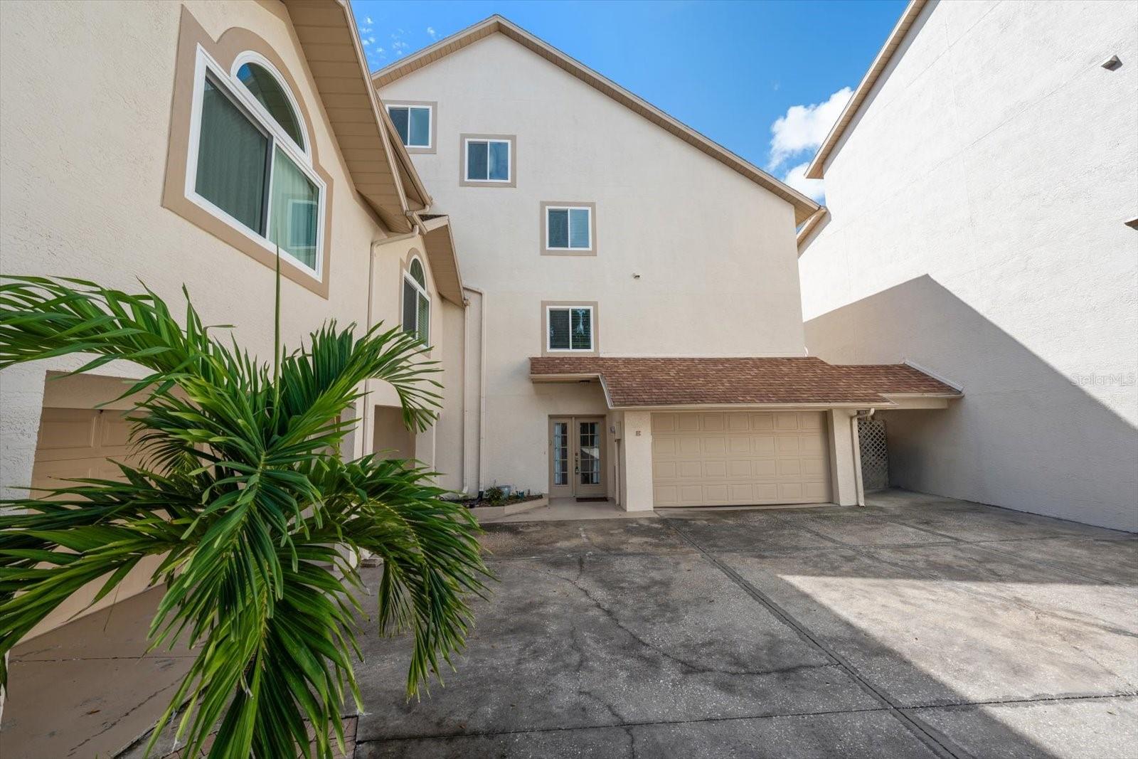 301 ISLAND WAY #E — photo 42