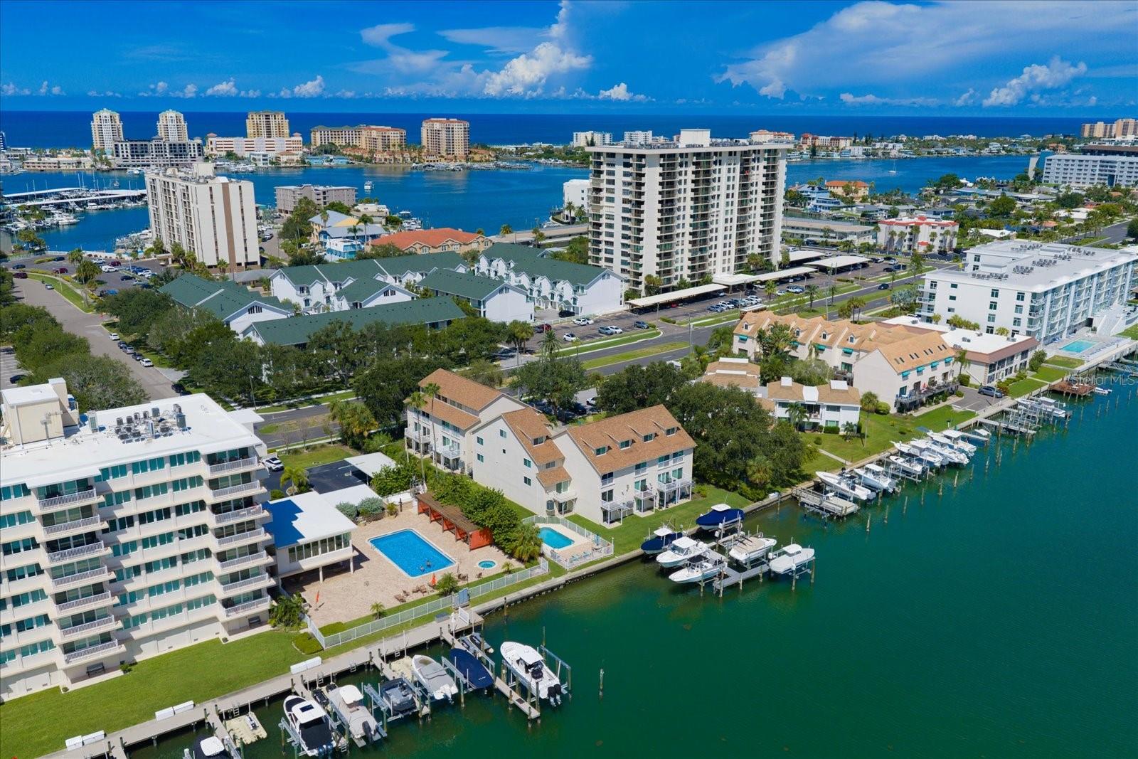 301 ISLAND WAY #E — photo 9