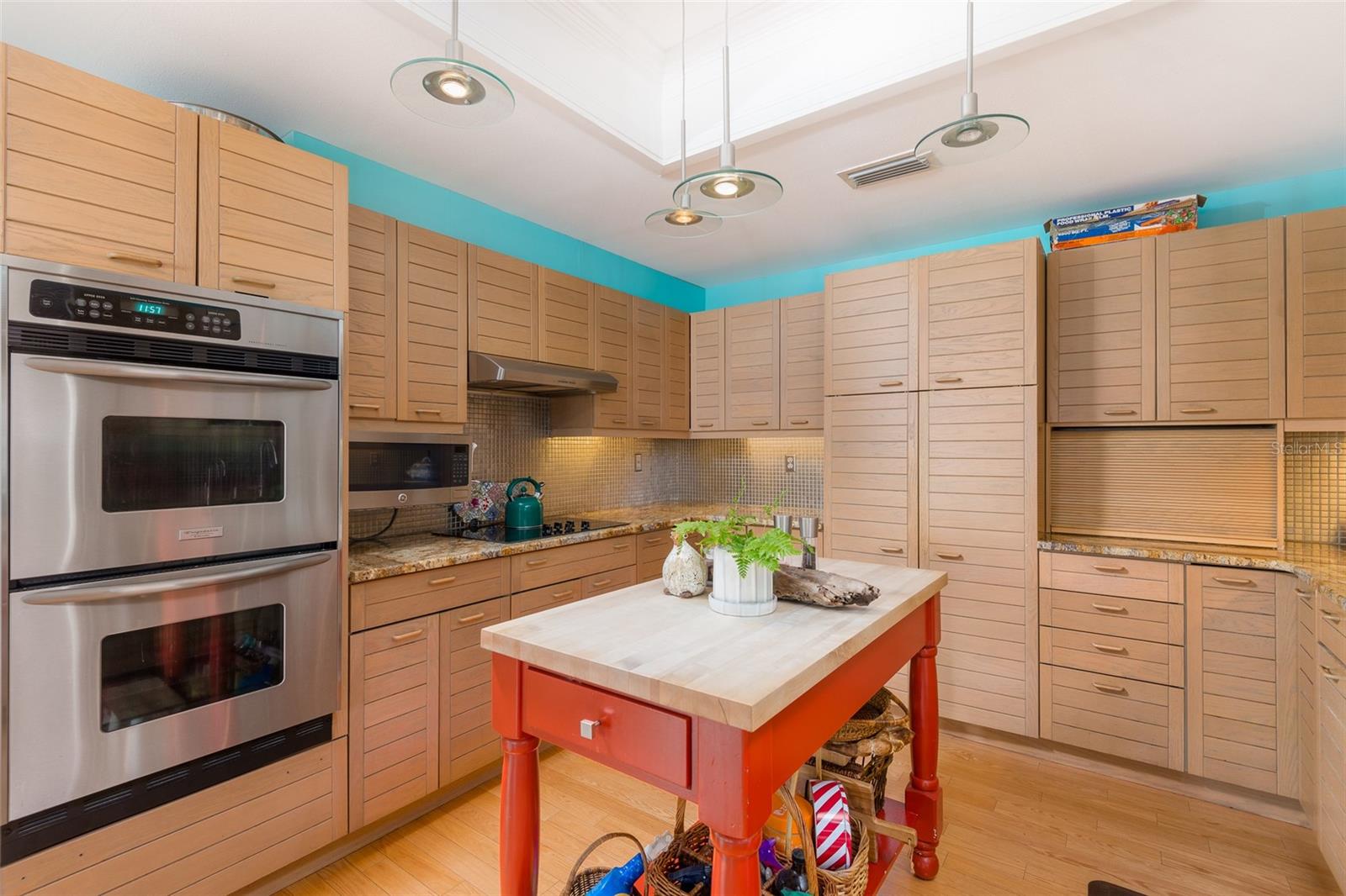 4907 PILGRIMS PATH WAY — photo 15