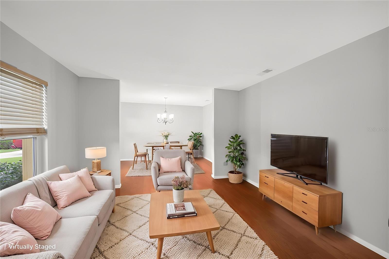 1418 SHELL FLOWER DR — photo 3
