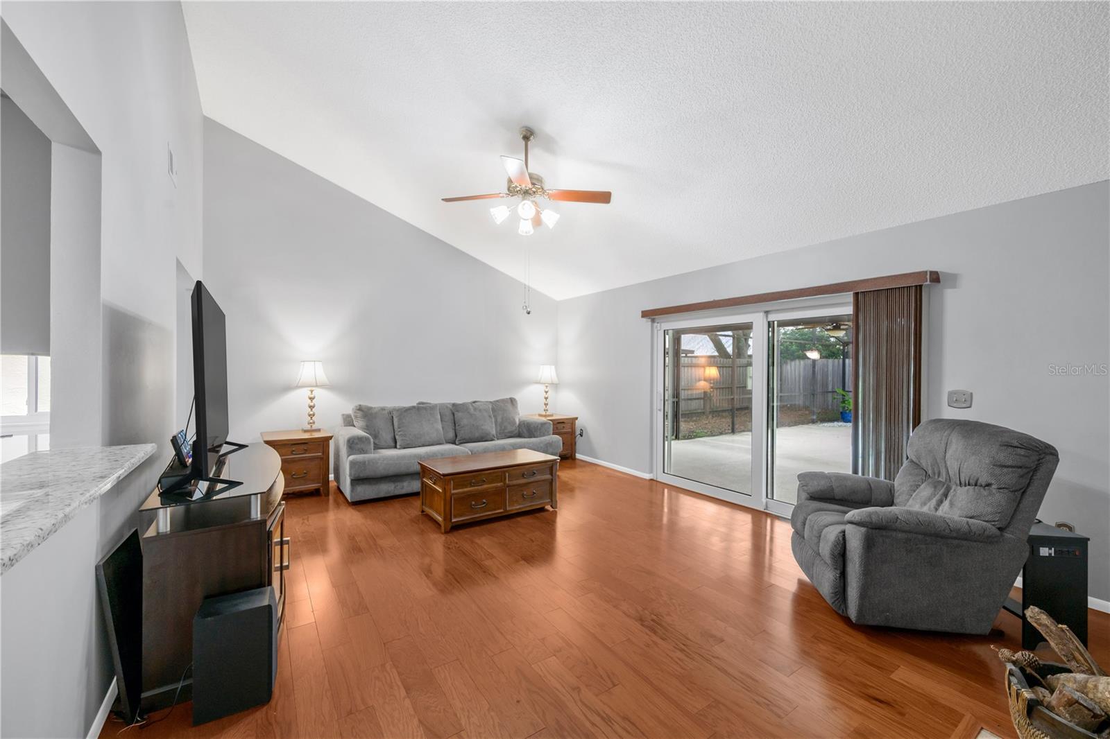 1418 SHELL FLOWER DR — photo 12