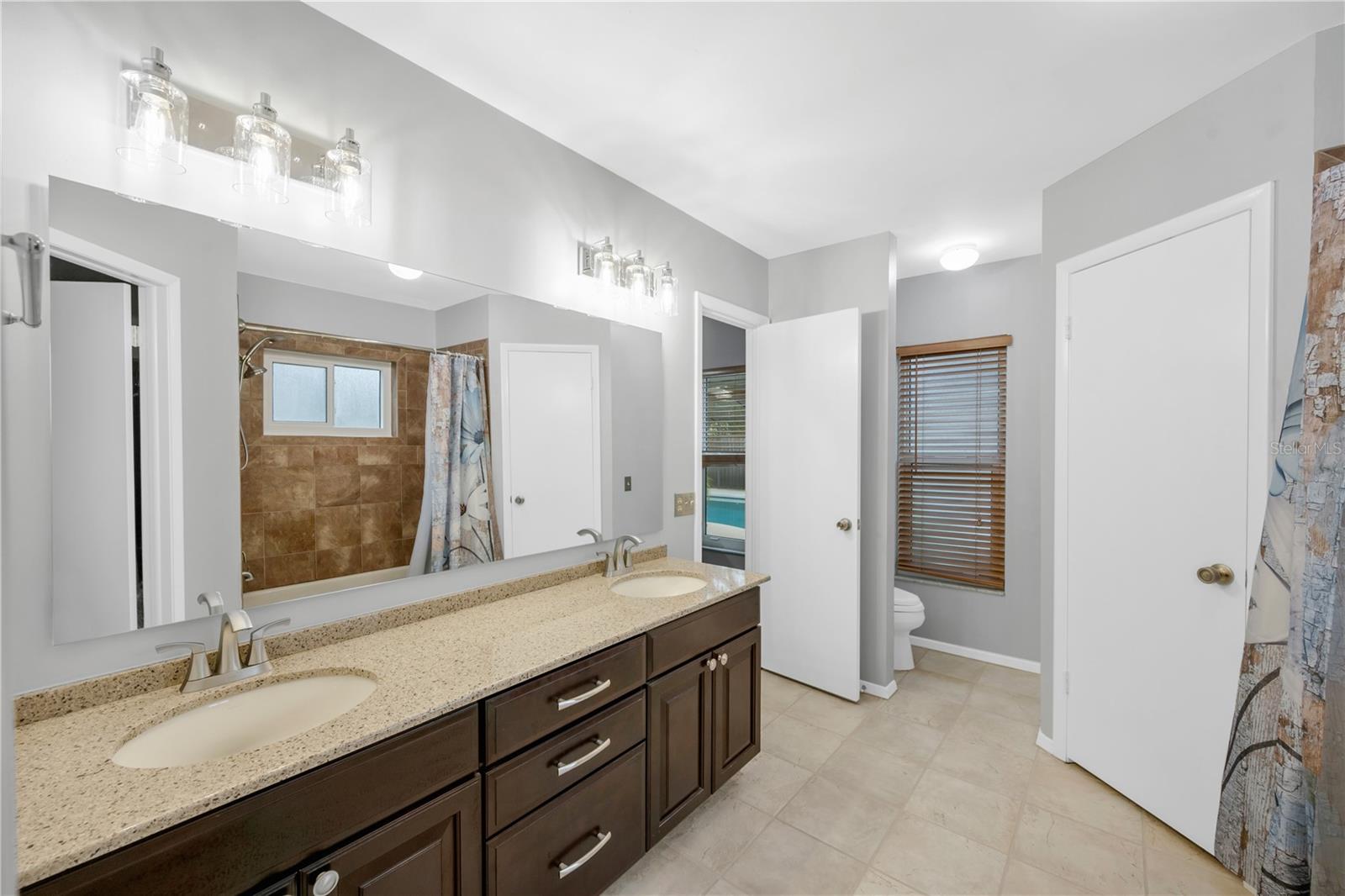 1418 SHELL FLOWER DR — photo 18