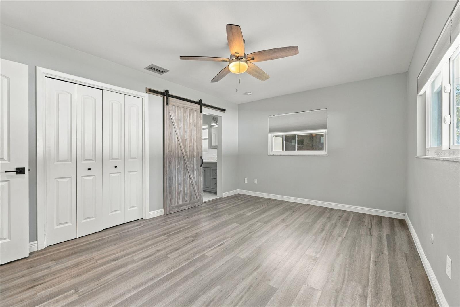 2260 SAINT CHARLES DR — photo 17