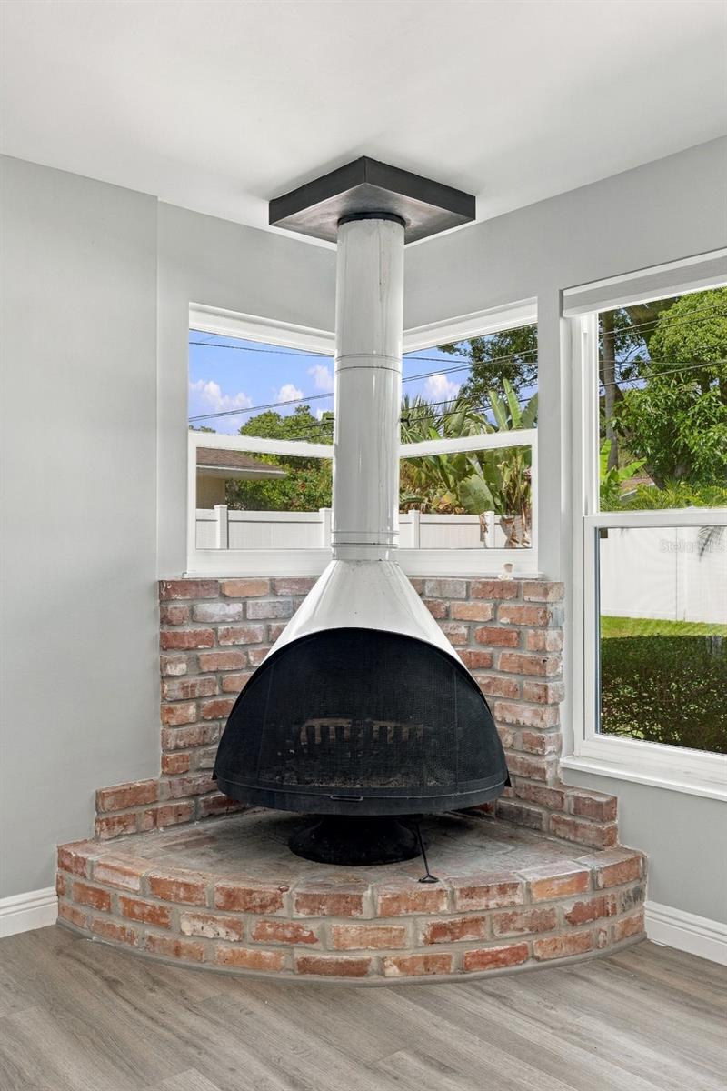 2260 SAINT CHARLES DR — photo 15