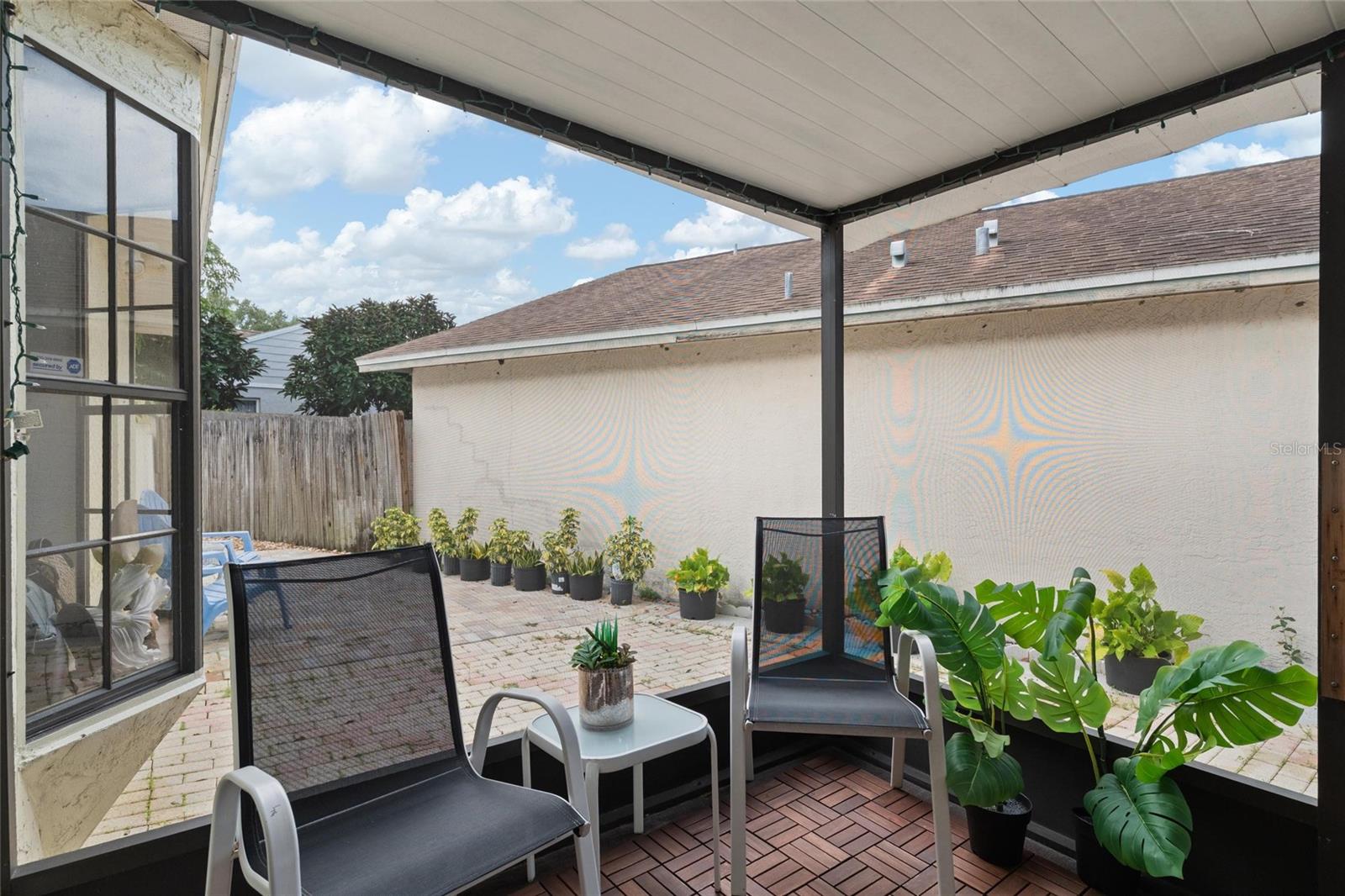 635 BELLINGHAM PL — photo 19