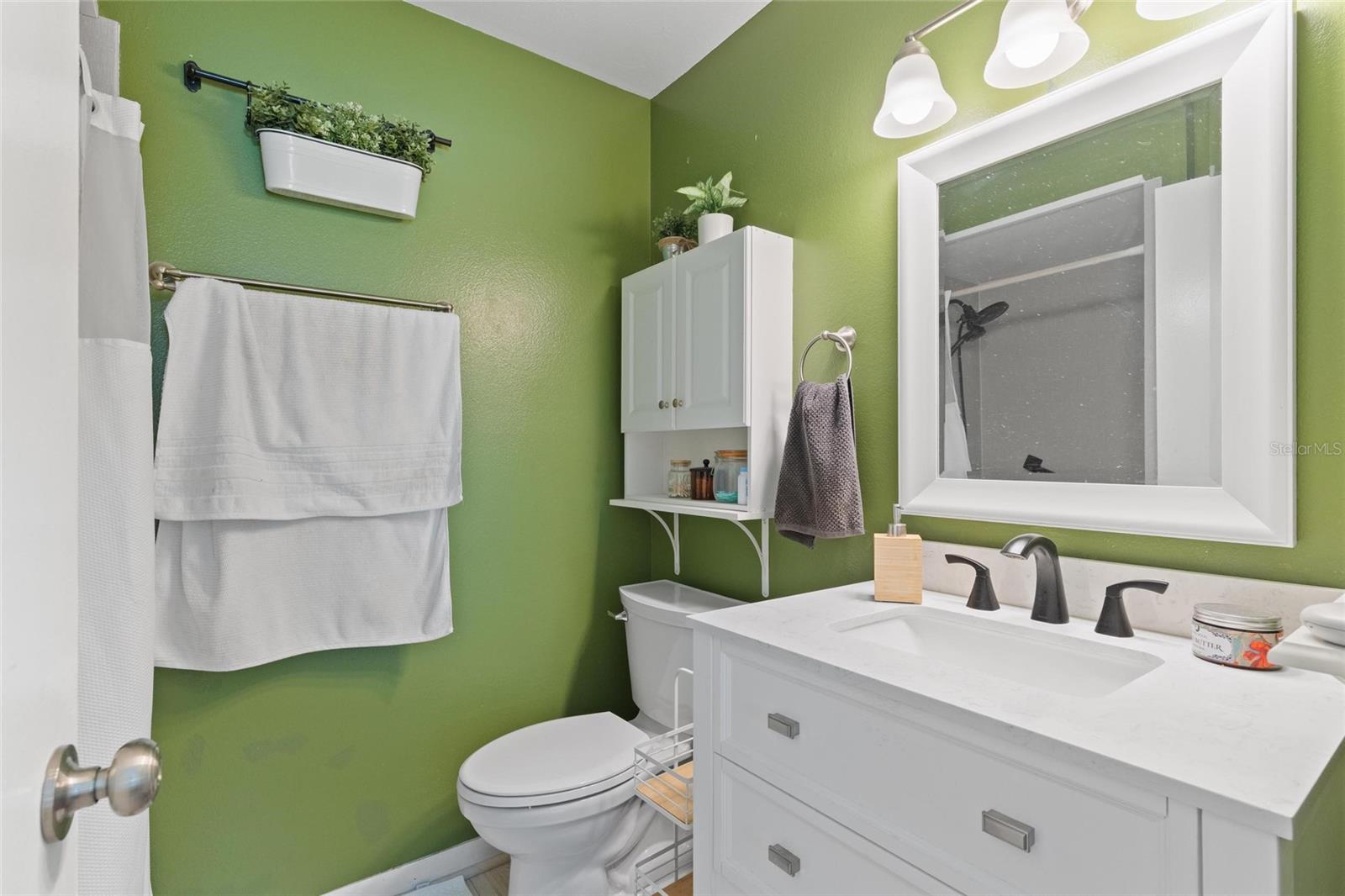 635 BELLINGHAM PL — photo 18