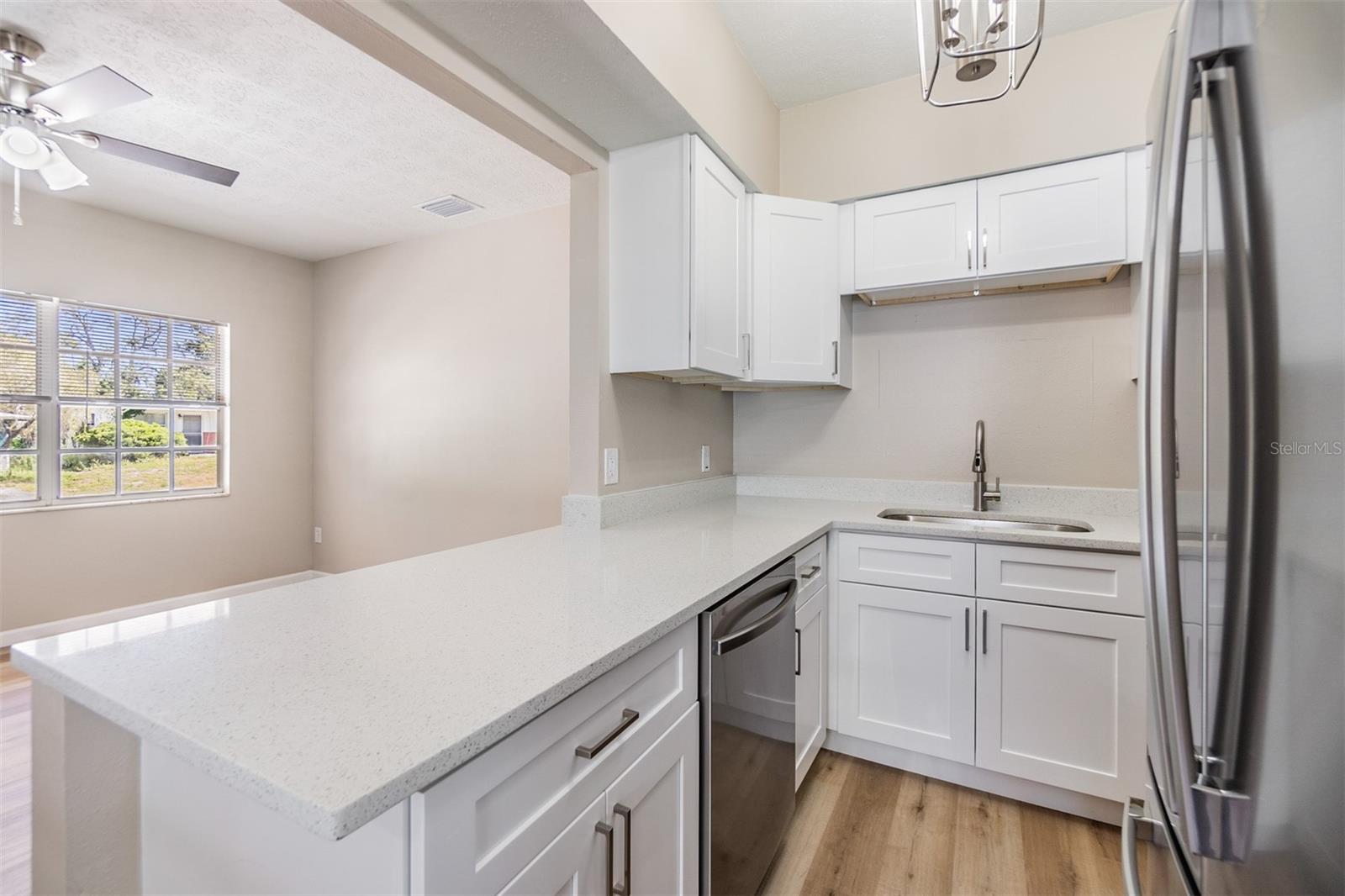 6740 CARNELIAN AVE — photo 8